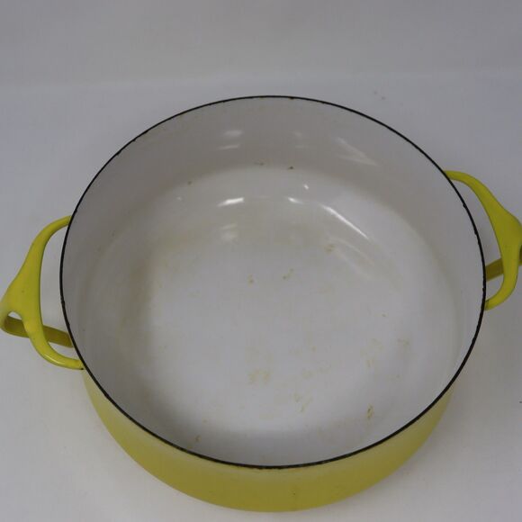 Vtg Dansk Designs France Kobenstyle Yellow Enamel Dutch Oven w Lid Trivet - Picture 3 of 6